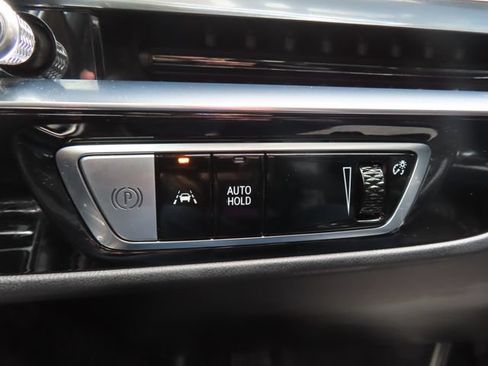 Used 2024 Cadillac Lyriq Sport AWD/4WD image 37