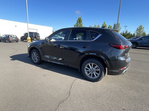 Used 2025 MAZDA CX-5 AWD 2.5 S w/ Preferred Package image 3