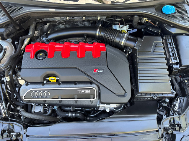 Used 2019 Audi RS 3 w/ Technology Package AWD/4WD image 8