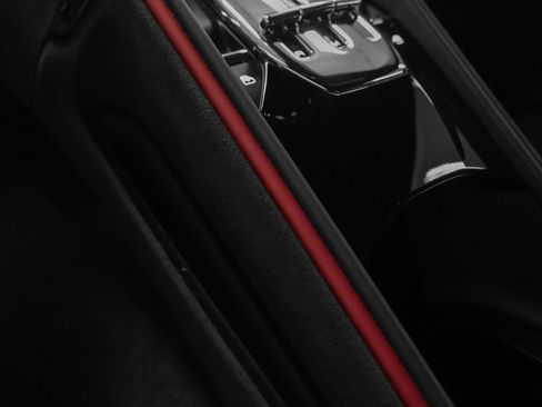Certified 2022 Ferrari Roma RWD image 63