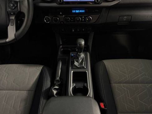 Used 2023 Toyota Tacoma TRD Off-Road w/ Black Out Package (TMS) AWD/4WD image 23
