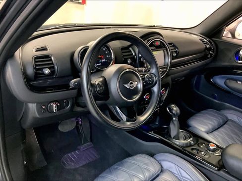 Used 2017 MINI Cooper Clubman S image 18