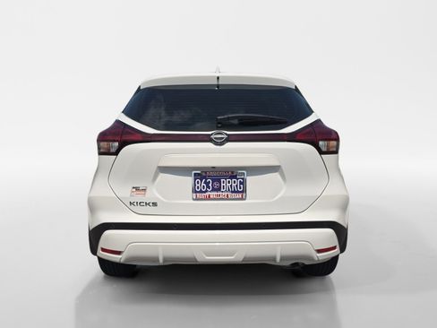 Used 2025 Nissan Kicks Play S FWD image 4