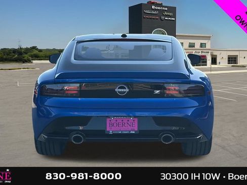Used 2024 Nissan Z Performance w/ Floor Mat Package RWD image 4