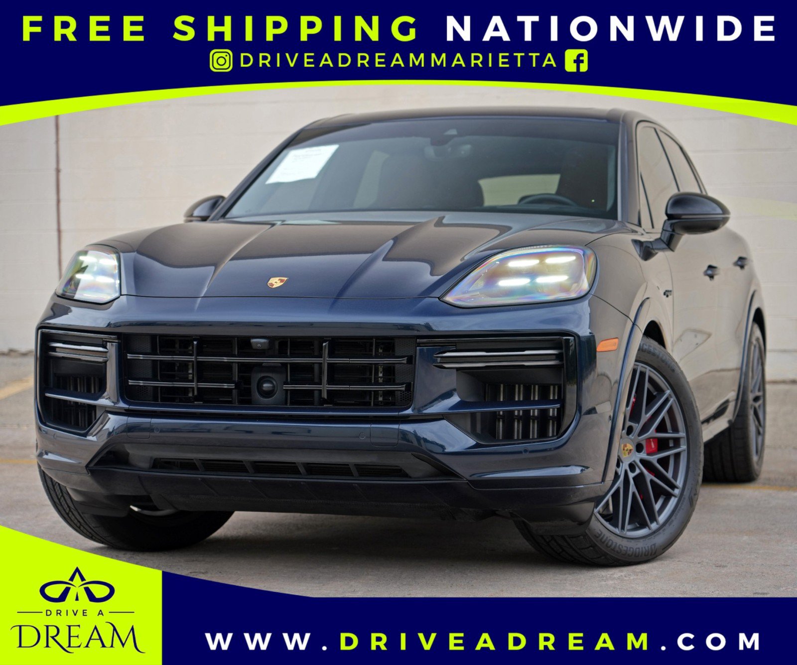 Used 2024 Porsche Cayenne Turbo AWD/4WD image 1