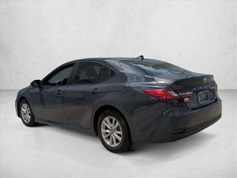 Used 2025 Toyota Camry LE FWD image 7