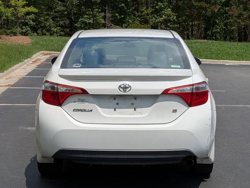 Used 2014 Toyota Corolla S FWD image 20