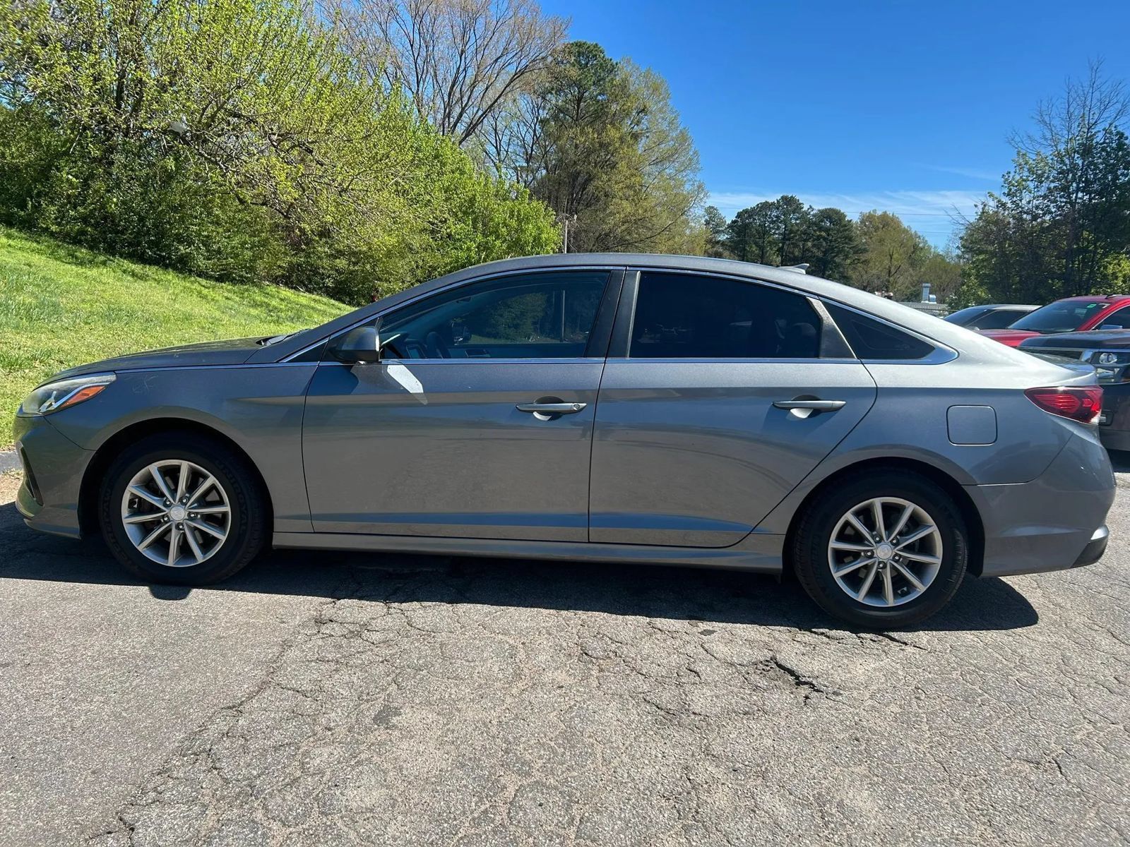 Used 2018 Hyundai Sonata SE FWD image 4