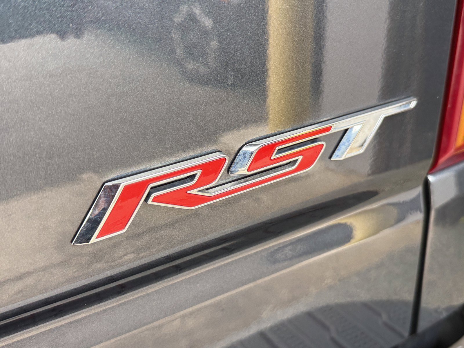 Used 2021 Chevrolet Silverado 1500 RST AWD/4WD image 37
