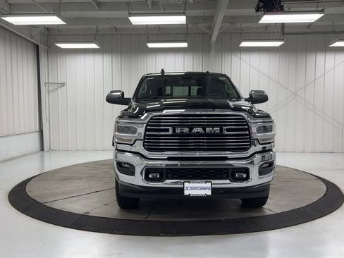 Used 2022 RAM 2500 Laramie AWD/4WD image 3