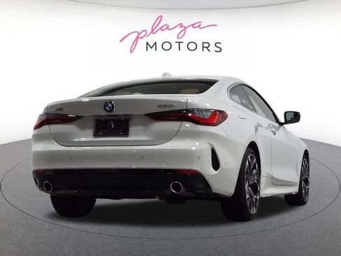 Used 2025 BMW 430i xDrive Coupe w/ Premium Package AWD/4WD image 5
