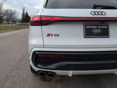 New 2025 Audi SQ5 Prestige image 26
