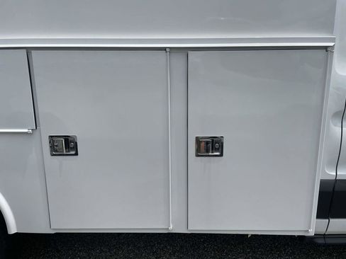 New 2025 Ford Transit 350 image 16