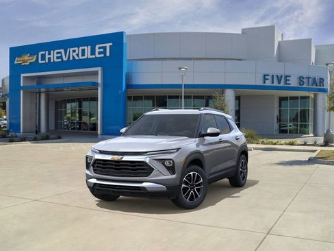 New 2026 Chevrolet TrailBlazer LT FWD image 8