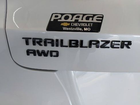 New 2026 Chevrolet TrailBlazer RS w/ Convenience Package AWD/4WD image 32