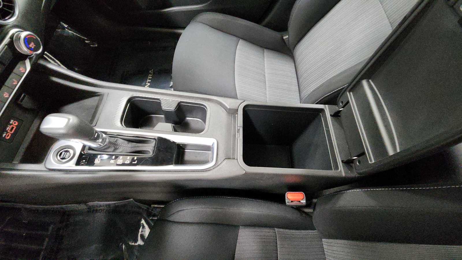Used 2023 Nissan Sentra SV FWD image 22