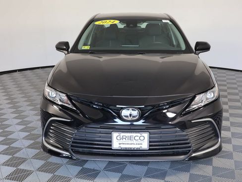 Used 2024 Toyota Camry LE AWD/4WD image 3