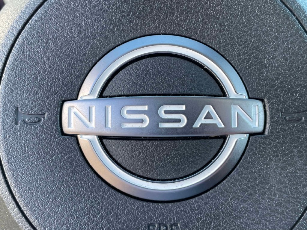 Used 2023 Nissan Rogue Platinum w/ Platinum Premium Package AWD/4WD image 32