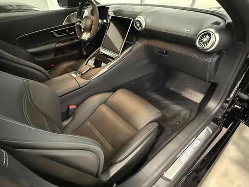 Used 2025 Mercedes-Benz AMG GT 63 image 70