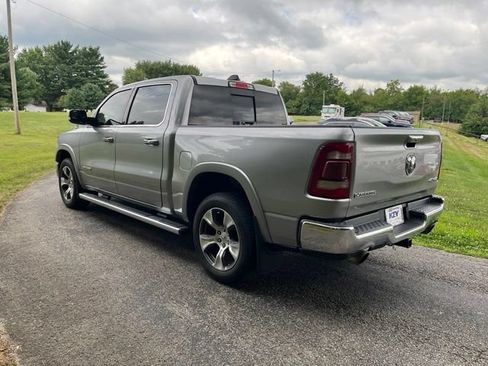 Used 2019 RAM 1500 Laramie AWD/4WD image 6
