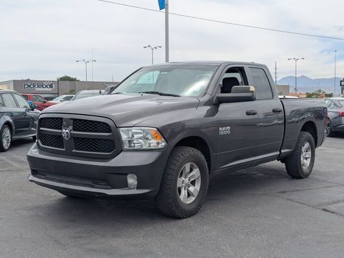 Used 2018 RAM 1500 Express AWD/4WD image 10