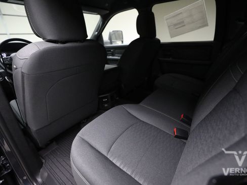 New 2026 RAM 3500 Tradesman AWD/4WD image 9
