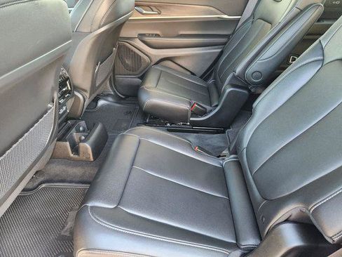 Certified 2025 Jeep Grand Cherokee L Limited w/ Black Appearance Package RWD image 29