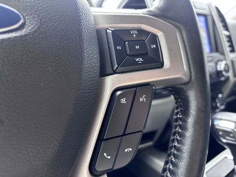 Used 2020 Ford F150 Lariat image 18