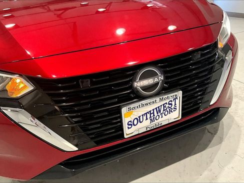 Used 2025 Nissan Sentra SV FWD image 31