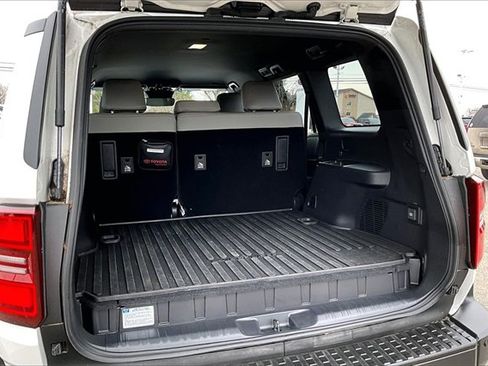 Used 2025 Toyota Land Cruiser 1958 image 29