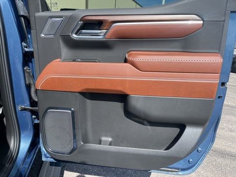 Used 2024 GMC Sierra 1500 Denali Ultimate image 15