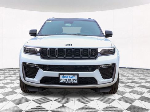 New 2026 Jeep Grand Cherokee L Summit image 11