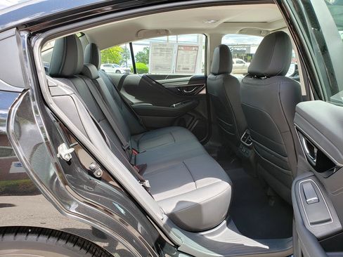 Used 2025 Subaru Legacy Limited AWD/4WD image 16
