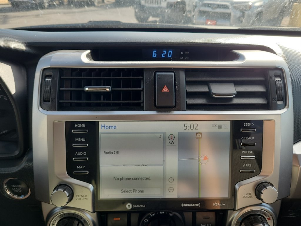 Used 2022 Toyota 4Runner SR5 AWD/4WD image 20