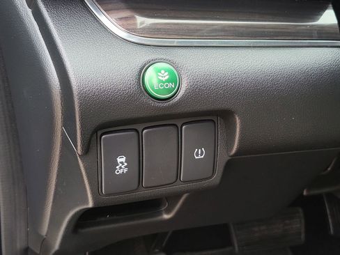 Used 2016 Honda CR-V EX-L image 17