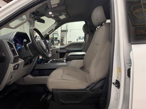 Used 2020 Ford F250 XLT w/ XLT Premium Package image 6