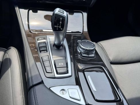 Used 2015 BMW 535i xDrive Sedan AWD/4WD image 6
