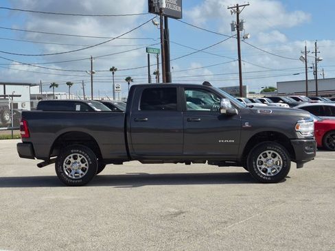 Used 2024 RAM 2500 Laramie AWD/4WD image 4