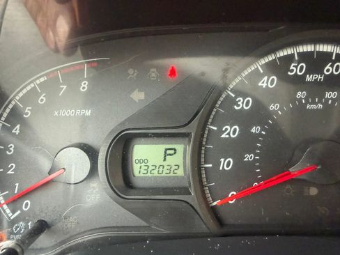 Used 2014 Toyota Sienna LE FWD image 11