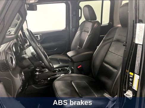 Used 2021 Jeep Wrangler Unlimited Sahara w/ Cold Weather Group AWD/4WD image 29