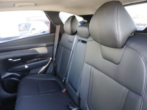 Certified 2025 Hyundai Tucson SEL image 17