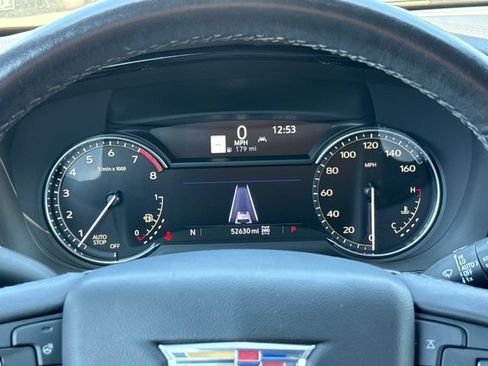 Used 2023 Cadillac XT6 Premium Luxury AWD/4WD image 13