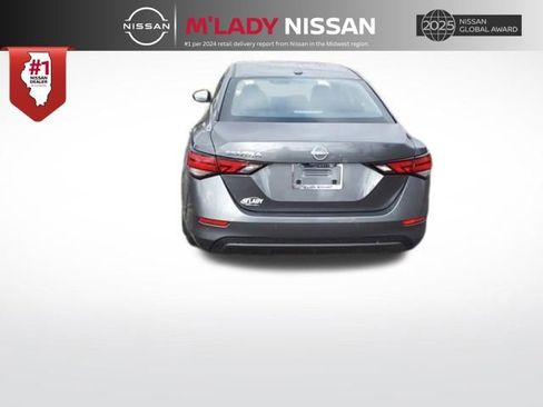 New 2025 Nissan Sentra SV image 6