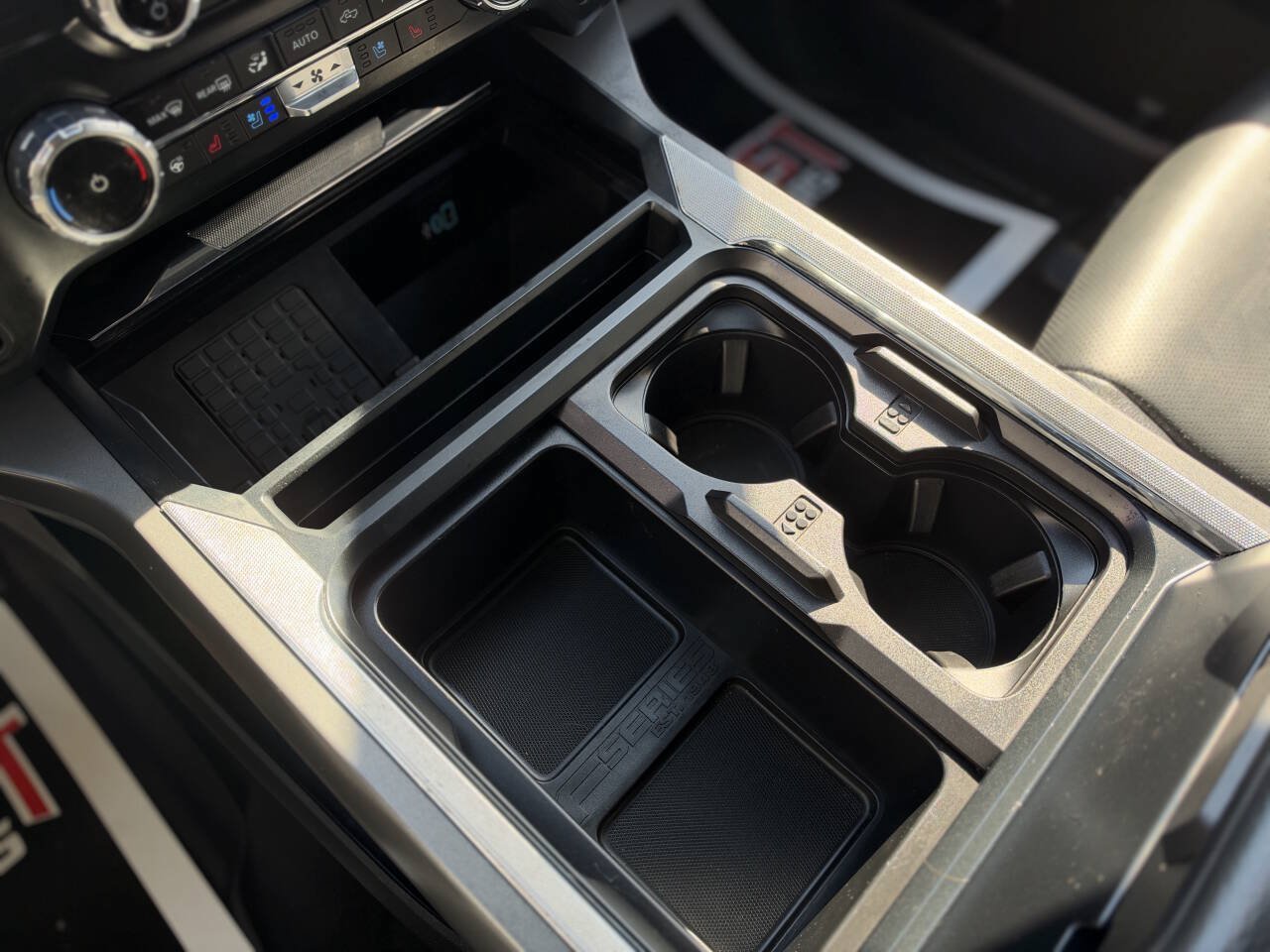 Used 2023 Ford F250 Lariat AWD/4WD image 32