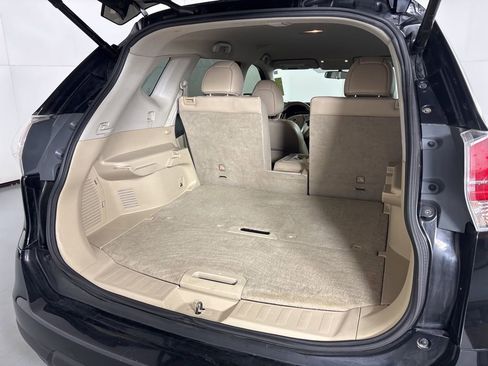 Used 2015 Nissan Rogue SL image 16