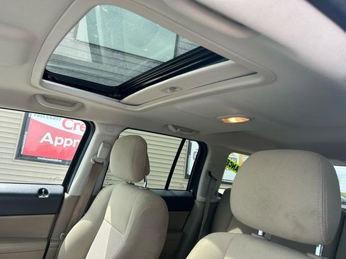Used 2015 Jeep Patriot Latitude w/ Sun/Sound Group AWD/4WD image 18