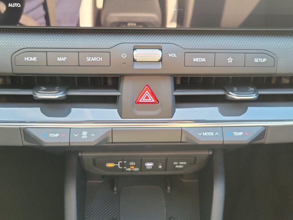 New 2026 Kia K4 GT-Line FWD image 31
