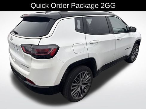 Certified 2022 Jeep Compass Limited w/ Elite Group image 4