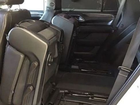 Used 2023 Chevrolet Tahoe LT w/ LT Signature Plus Package image 15