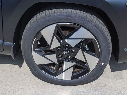 New 2026 Hyundai Kona Limited FWD image 11